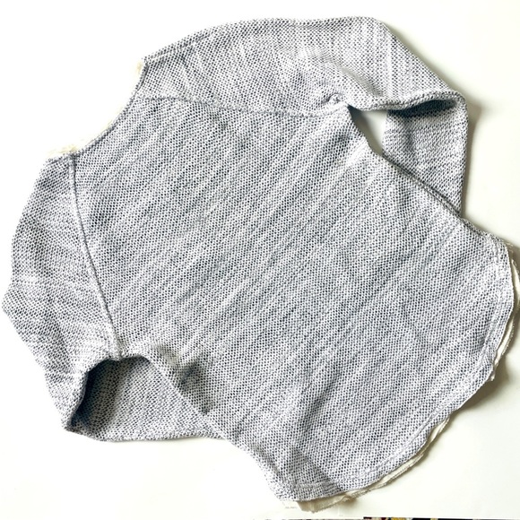Vince Light Gray Knit Sweater With Silk Trim - S - Picture 2 of 6